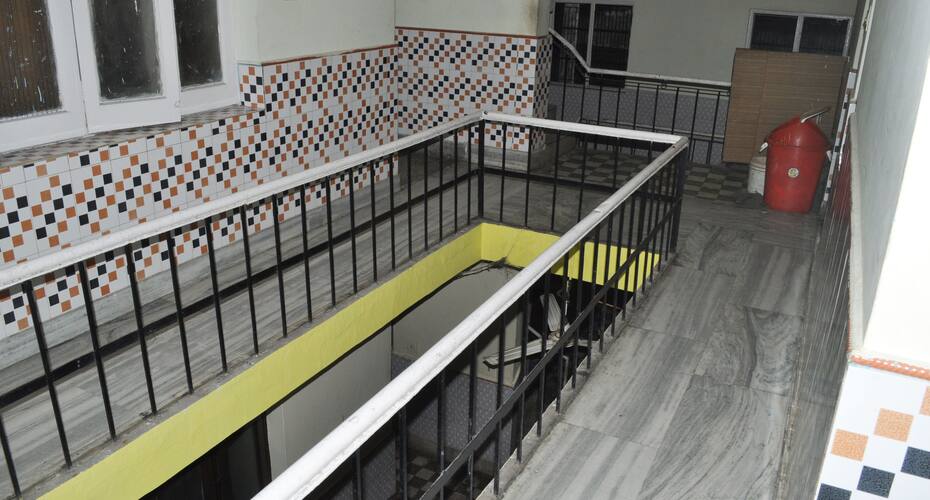 Hotel Durga Yatri Niwas, Katra 5